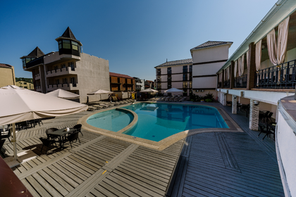 отель Дельмонт в Сукко